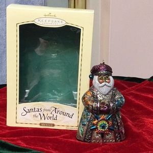 Hallmark Santa’s from Around the World